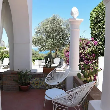 In Caprile For6 People By Capri-property * Anacapri (Isola di Capri)